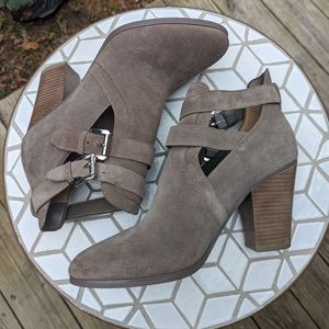 Michael Kors Walden bootie light mushroom women's US 9